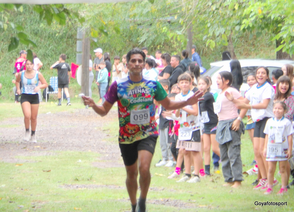 Rodrigo Rodriguez, fundador y coach de Club Atenas Kids